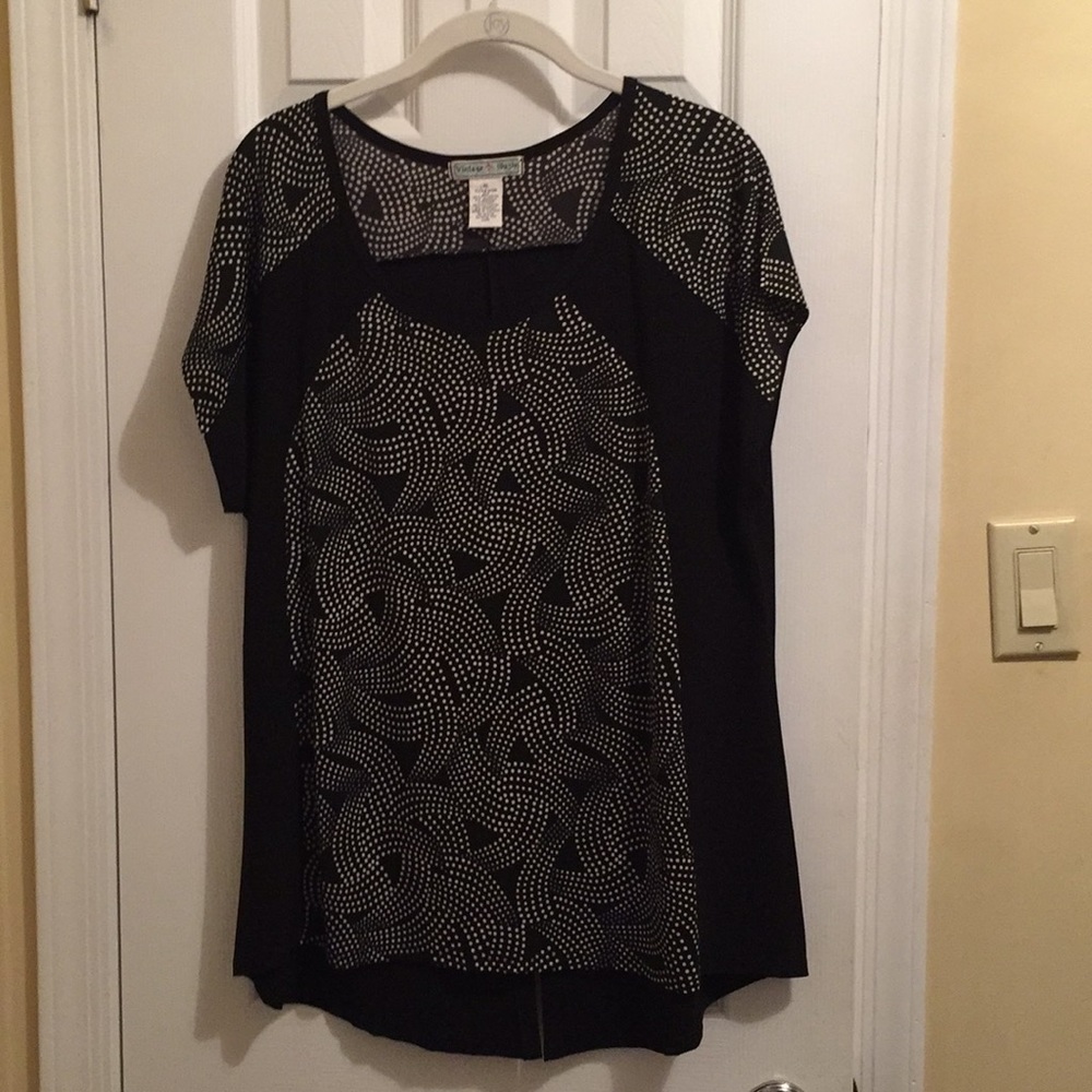 Blouse by Vintage Suzie. Size XL